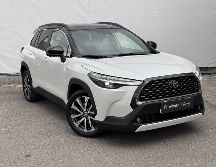 Toyota Corolla Cross SUV / Terénní 2,0 l 112 kw