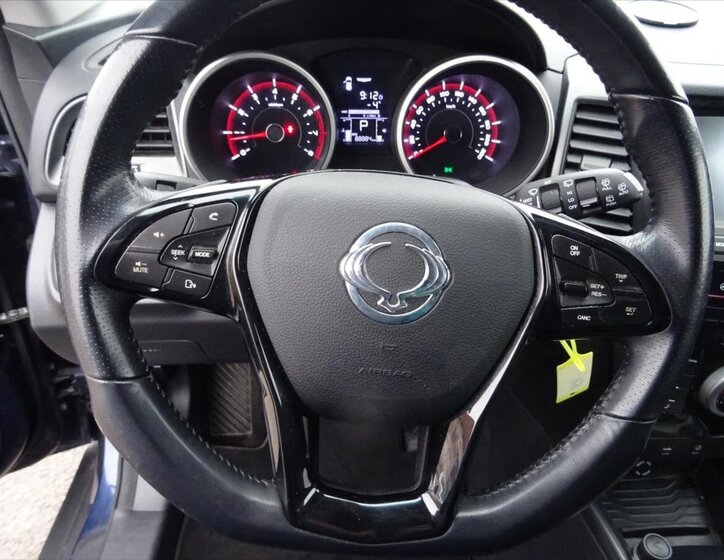 SsangYong XLV SUV 1,6 l 94 kw