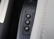 DS Automobiles DS9 Sedan / Limuzína 1,6 l 147 kw