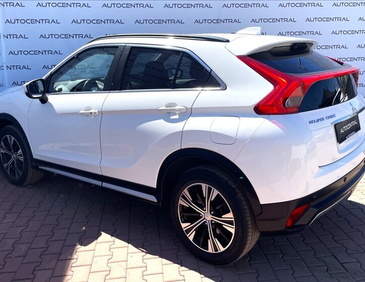 Mitsubishi Eclipse Cross SUV / Terénní 1,5 l 120 kw