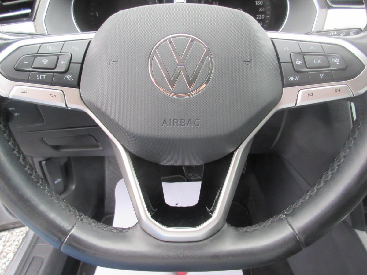 Volkswagen Passat Kombi 2,0 l 110 kw