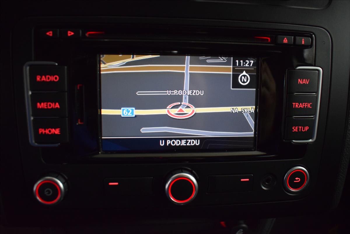 Volkswagen Touran MPV 2,0 l 103 kw