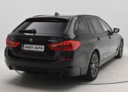 BMW Řada 5 Kombi 3,0 l 195 kw