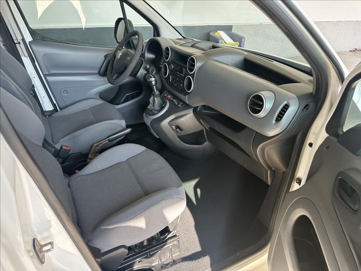 Peugeot Partner Pick-up 1,6 l 66 kw