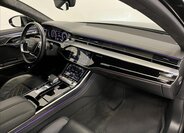 Audi S8 Sedan 4,0 l 420 kw