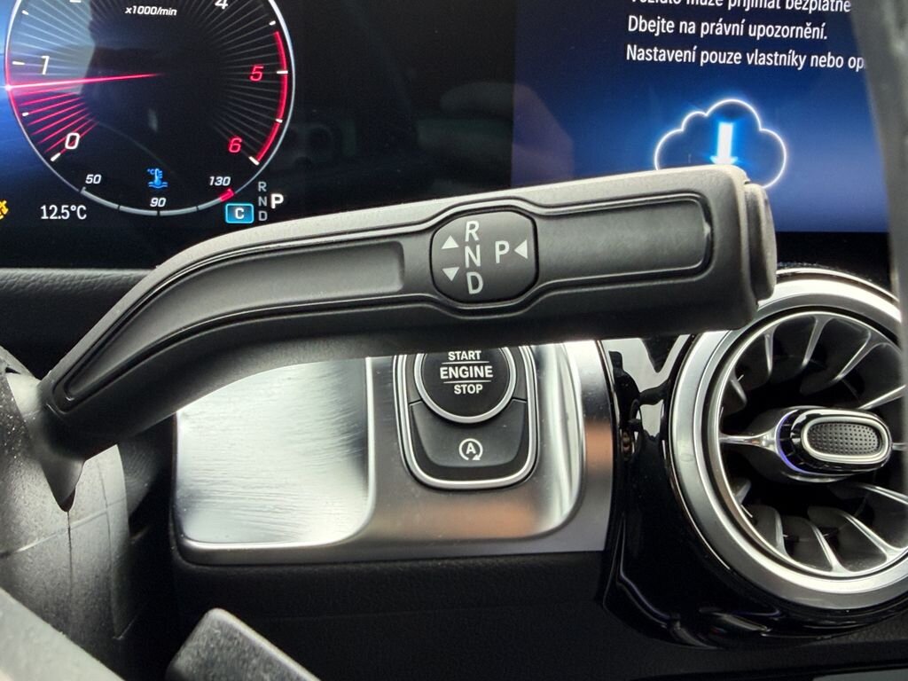 Mercedes-Benz GLB SUV / Terénní 2,0 l 110 kw