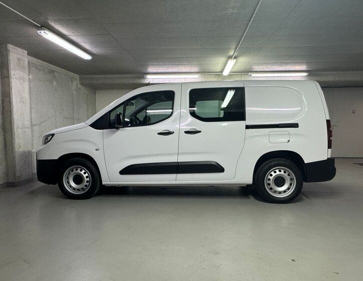 Toyota ProAce City 8