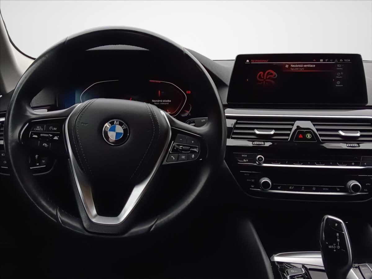 BMW Řada 5 Sedan 2,0 l 135 kw