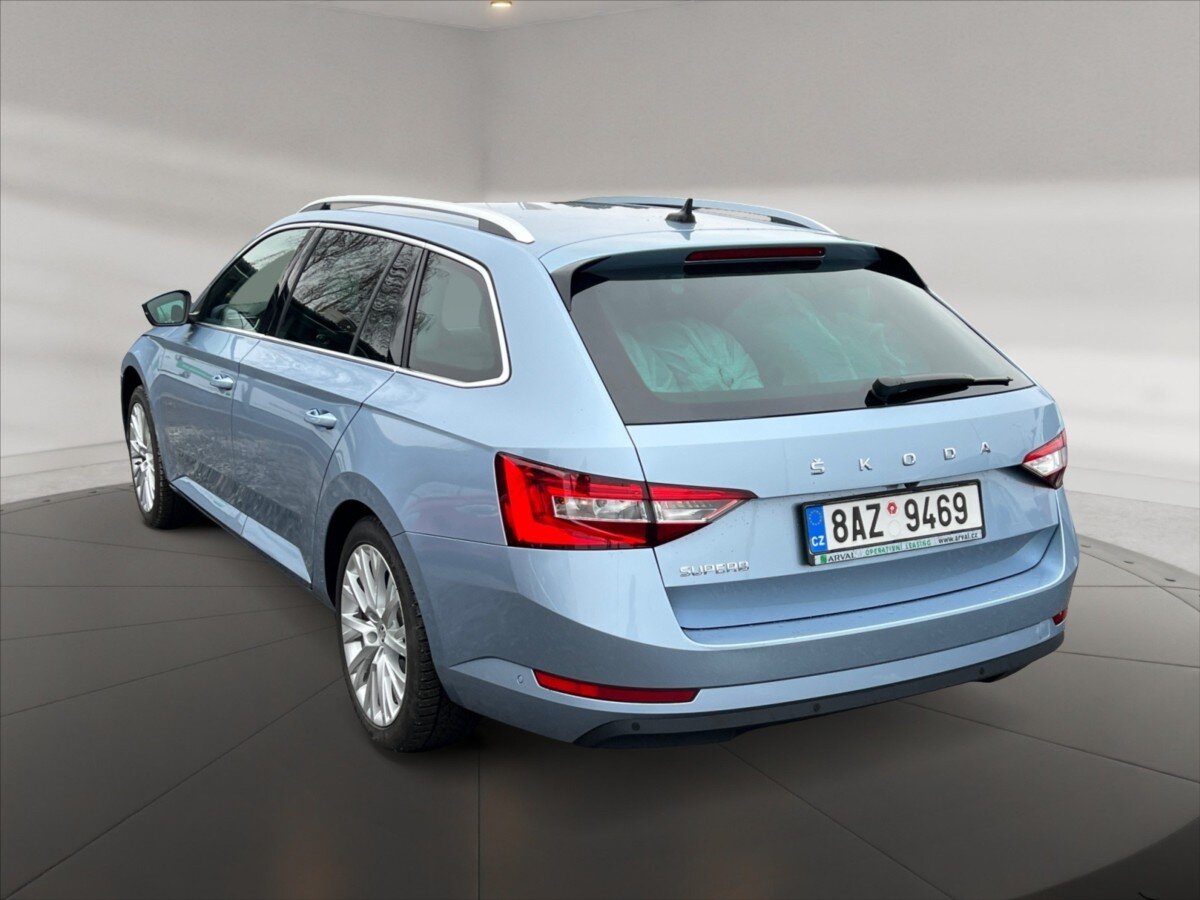 Škoda Superb Kombi 2,0 l 110 kw