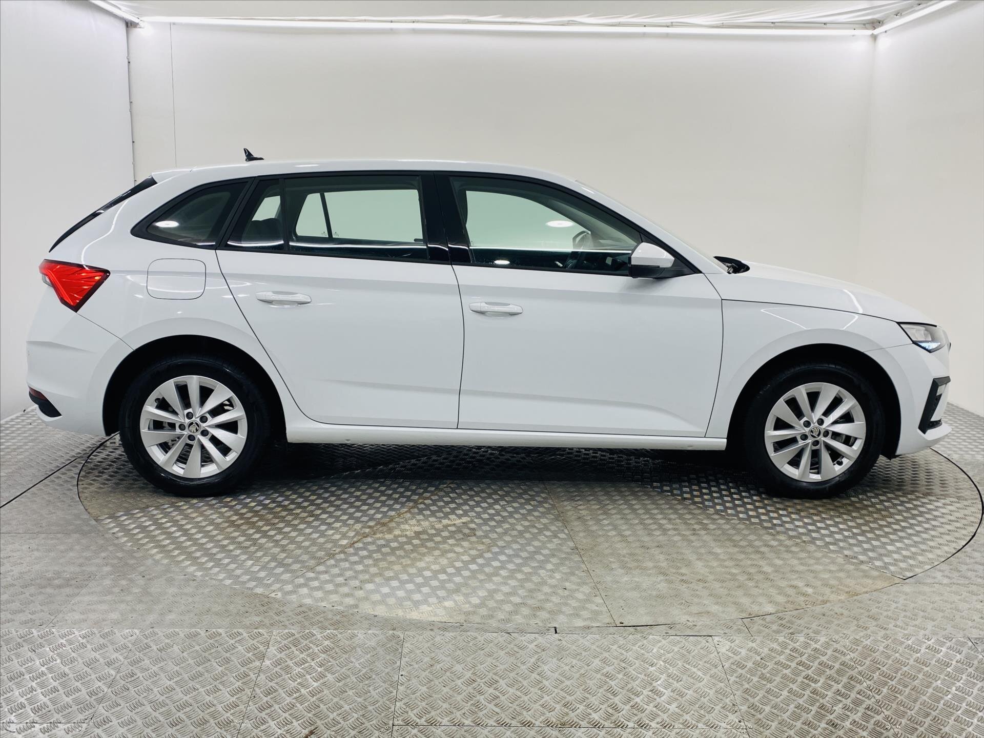 Škoda Scala Hatchback 999,0 85 kw