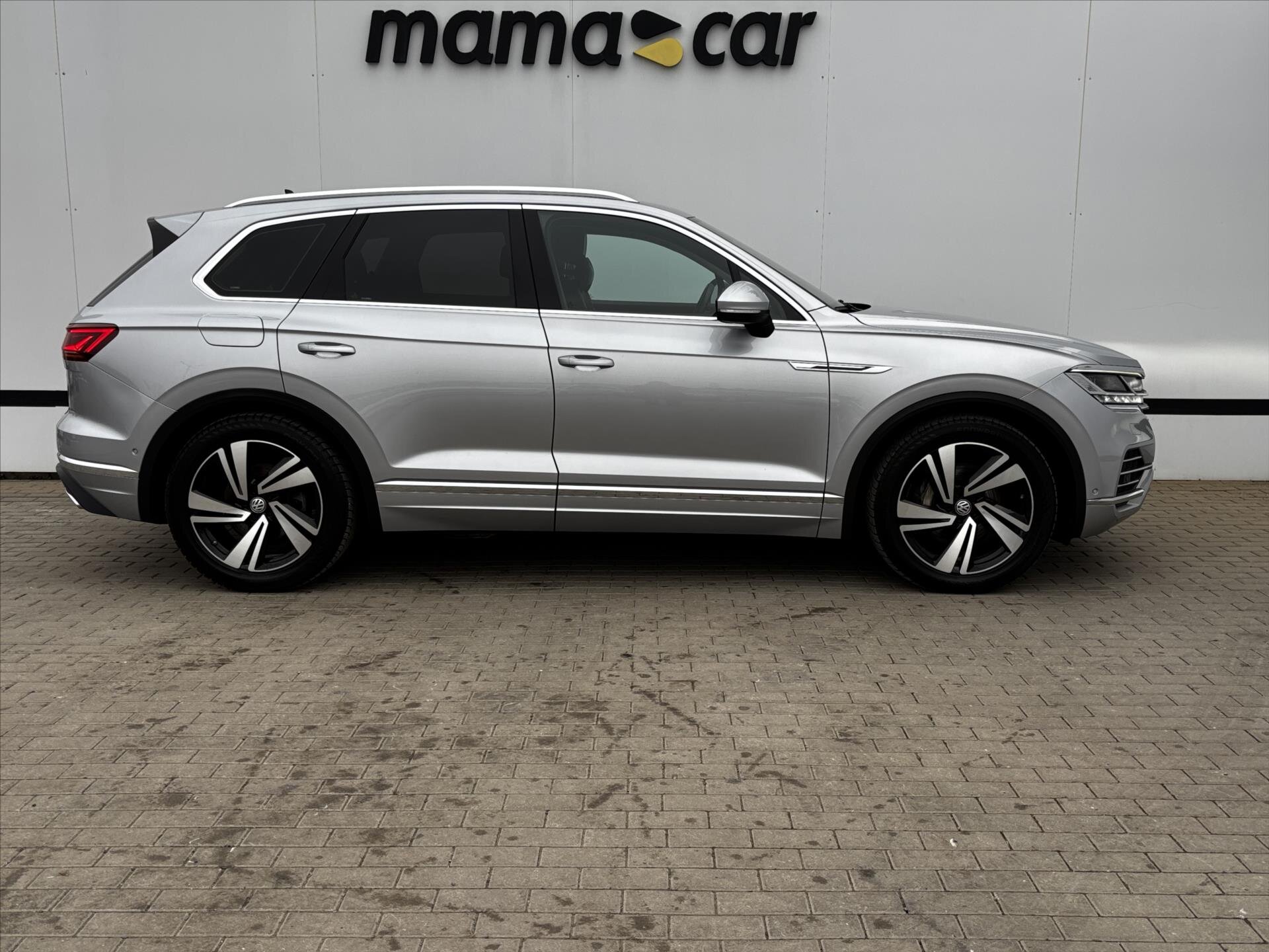 Volkswagen Touareg SUV / Terénní 3,0 l 210 kw