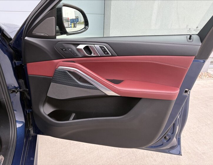 BMW X6 SUV / Terénní 3,0 l 245 kw