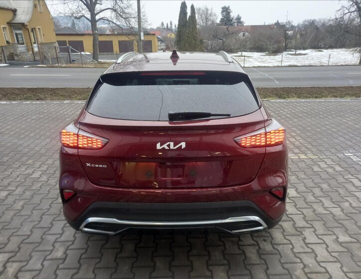 KIA XCeed SUV / Terénní 1,6 l 110 kw