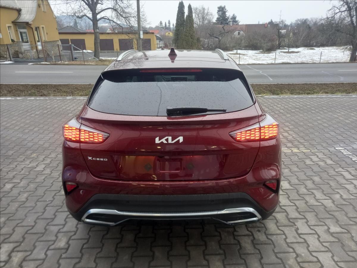 KIA XCeed SUV / Terénní 1,6 l 110 kw