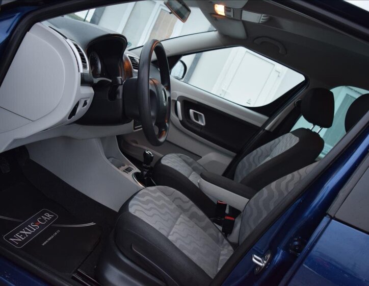 Škoda Roomster Kombi 1,6 l 77 kw