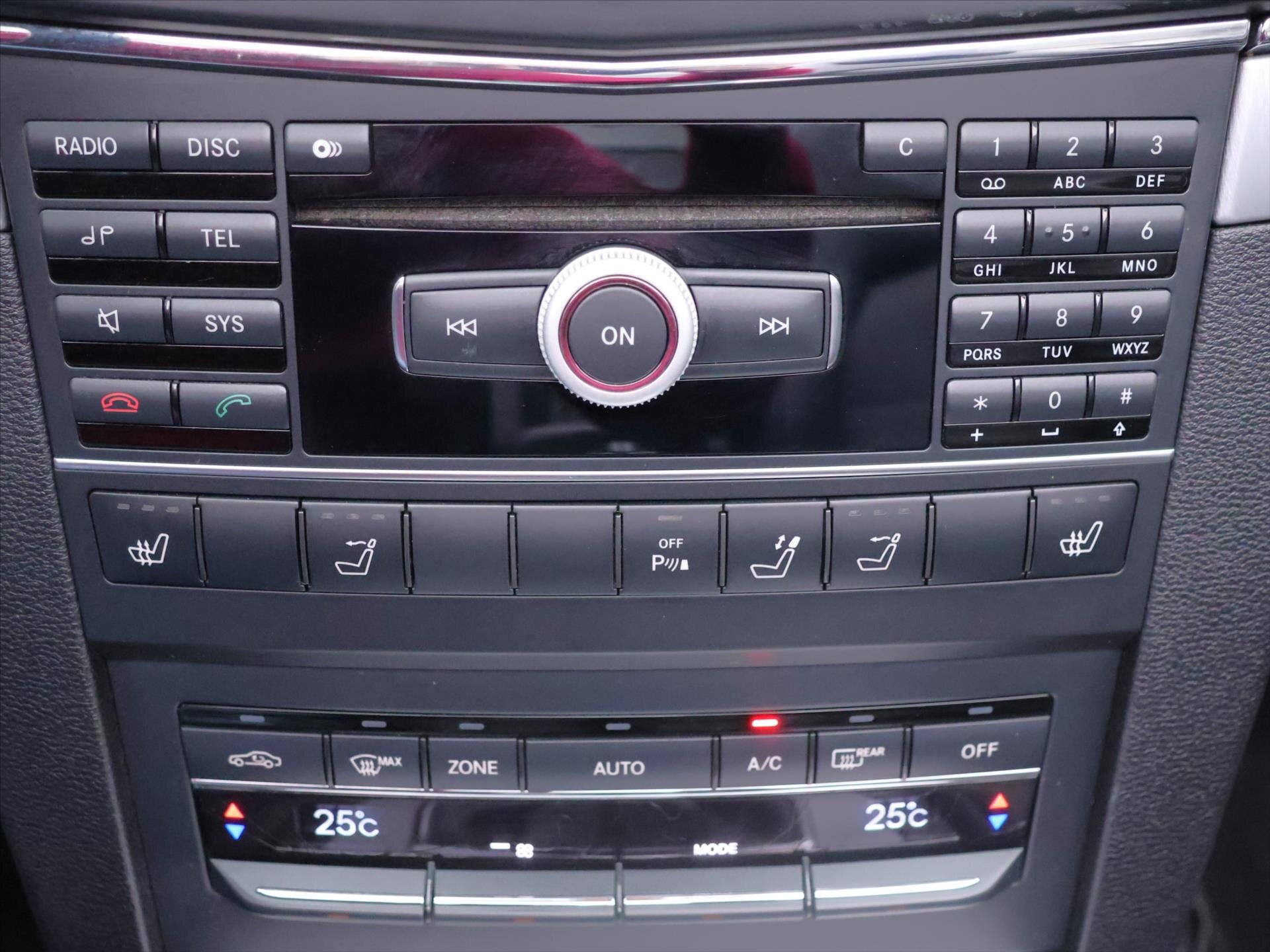 Mercedes-Benz Třídy E Kabriolet 2,1 l 125 kw