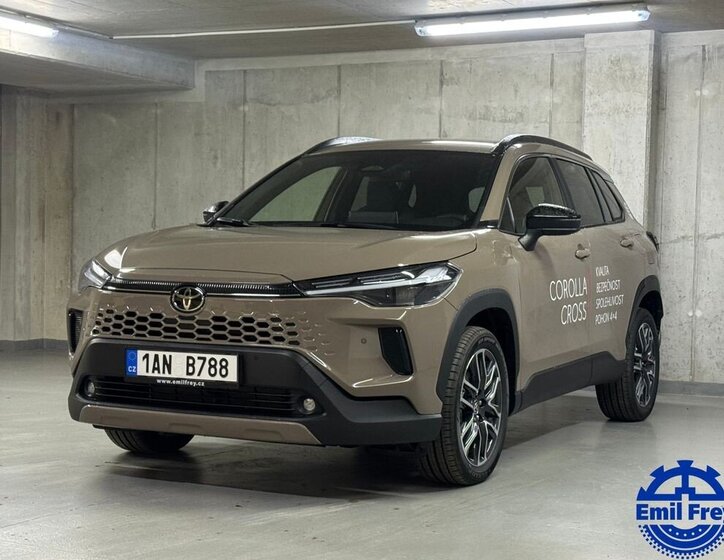 Toyota Corolla Cross SUV / Terénní 1,8 l 98 kw