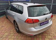 Volkswagen Golf Kombi 1,6 l 77 kw