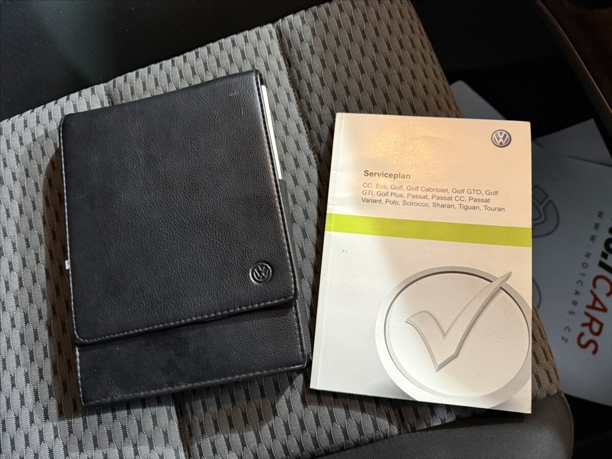 Volkswagen Sharan MPV 2,0 l 103 kw