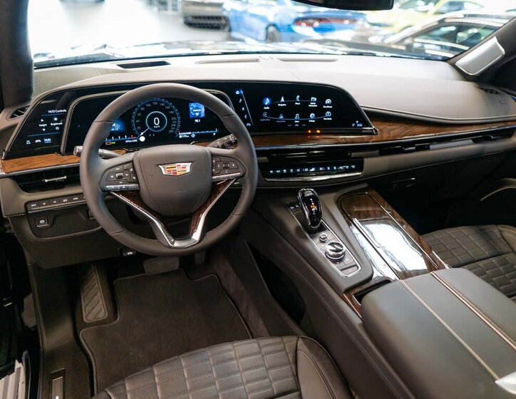 Cadillac Escalade 22