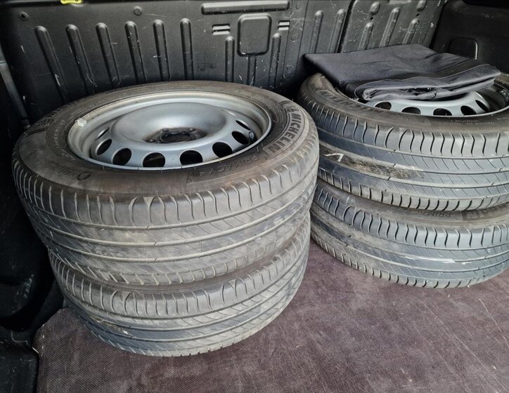 Opel Combo Skříň 1,5 l 75 kw