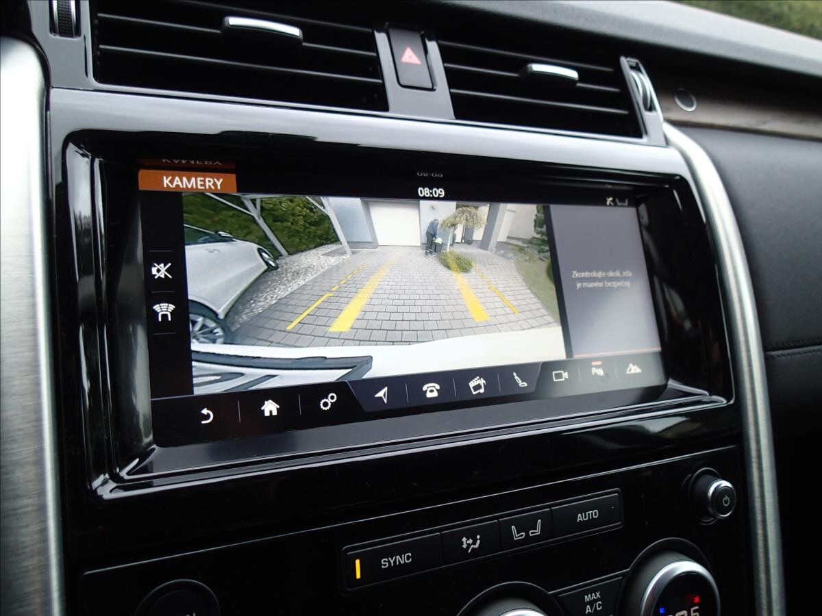 Land Rover Discovery SUV / Terénní 2,0 l 132 kw