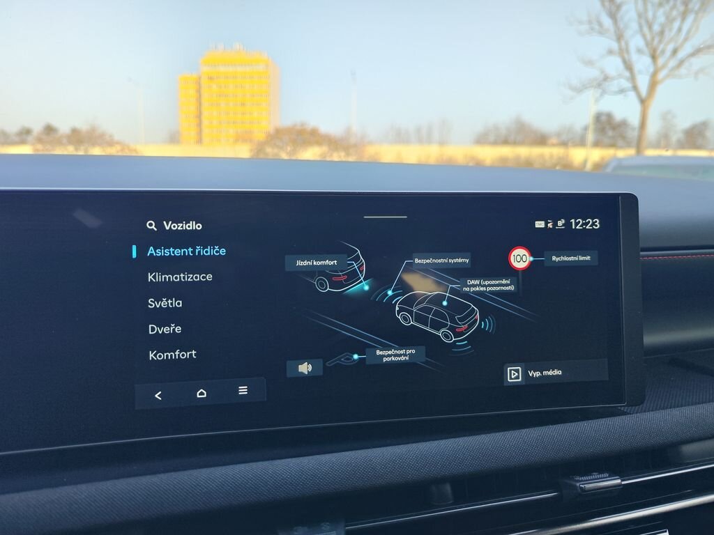 Hyundai Tucson SUV 1,6 l 118 kw