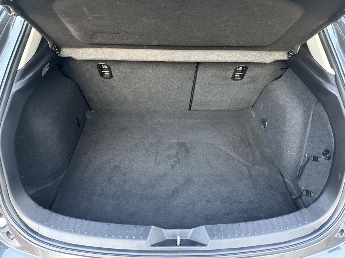 Mazda 3 Hatchback 2,0 l 88 kw
