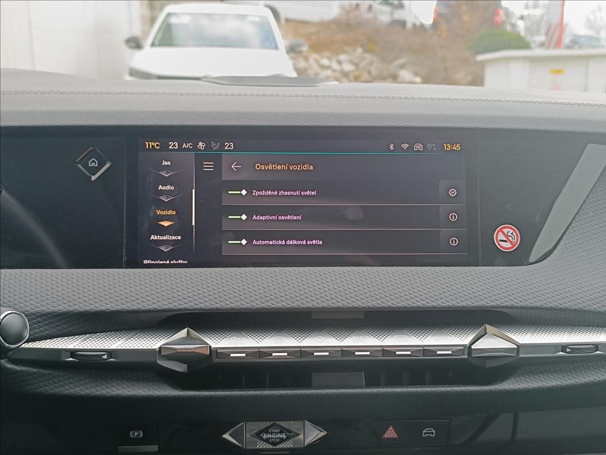 DS Automobiles DS4 Hatchback 1,6 l 133 kw