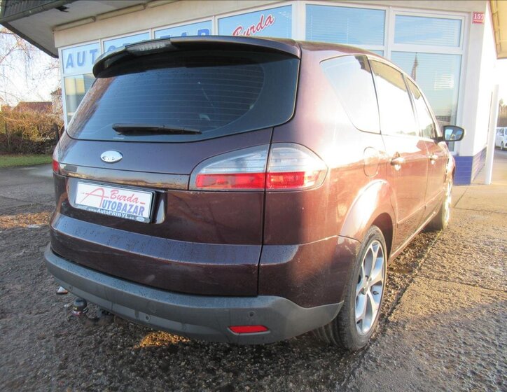 Ford S-MAX 5
