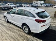 Hyundai i30 Kombi 1,5 l 71 kw