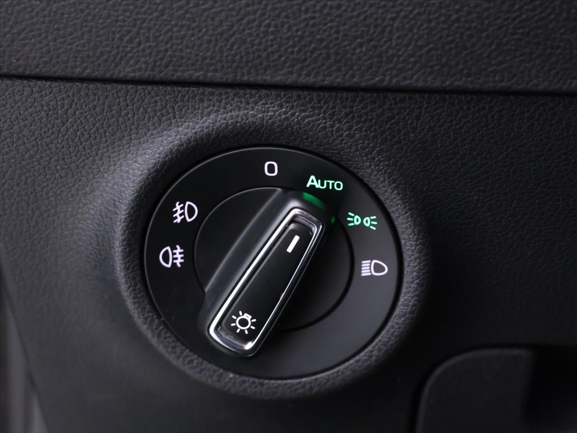 Škoda Karoq SUV 2,0 l 110 kw