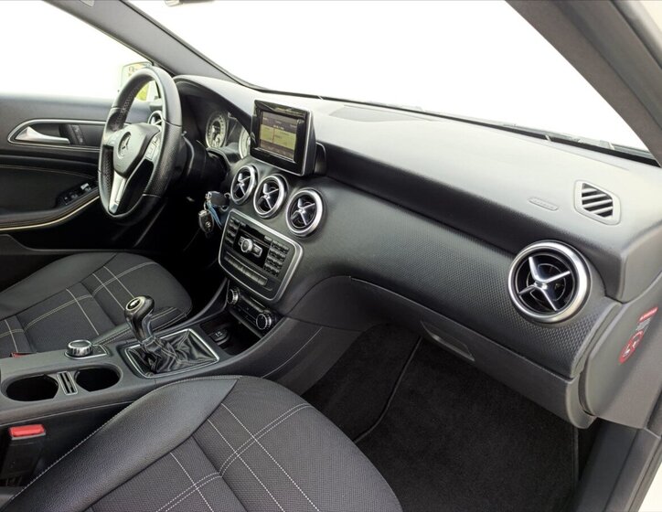 Mercedes-Benz Třídy A Kombi 1,5 l 80 kw