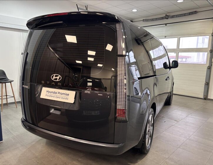 Hyundai Staria VAN-Minibus 1,6 l 117 kw