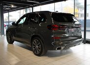 BMW X5 SUV / Terénní 3,0 l 210 kw
