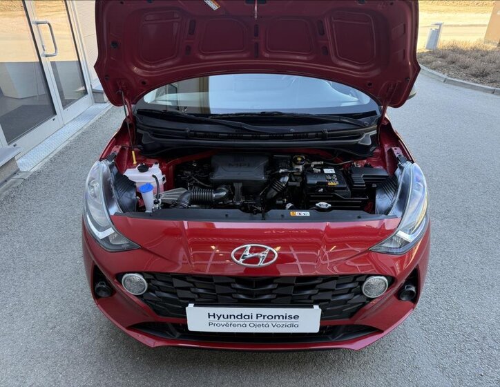 Hyundai i10 Hatchback 998,0 49 kw