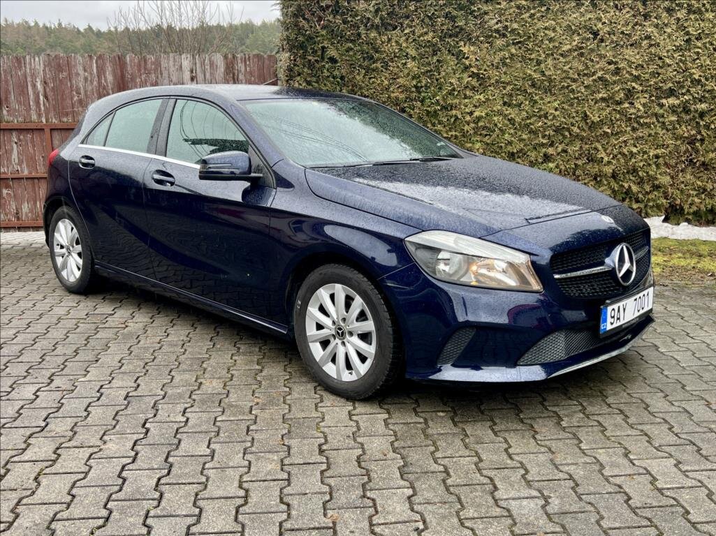 Mercedes-Benz Třídy A Hatchback 1,5 l 80 kw