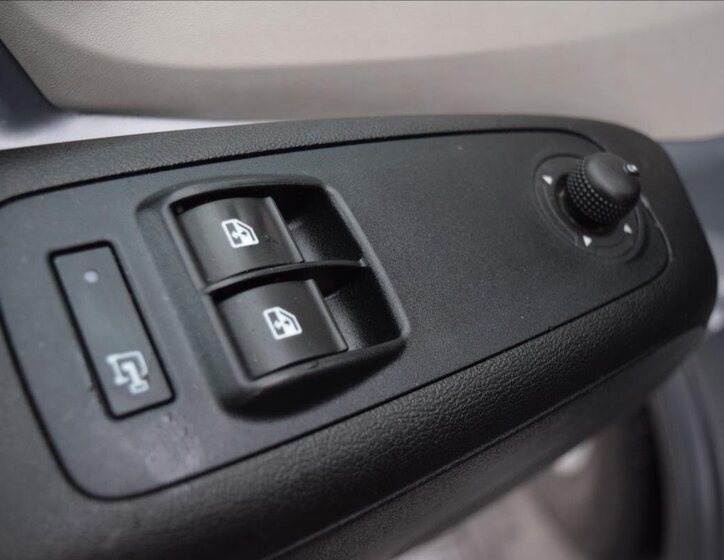 Fiat Ducato Skříň 2,3 l 109 kw