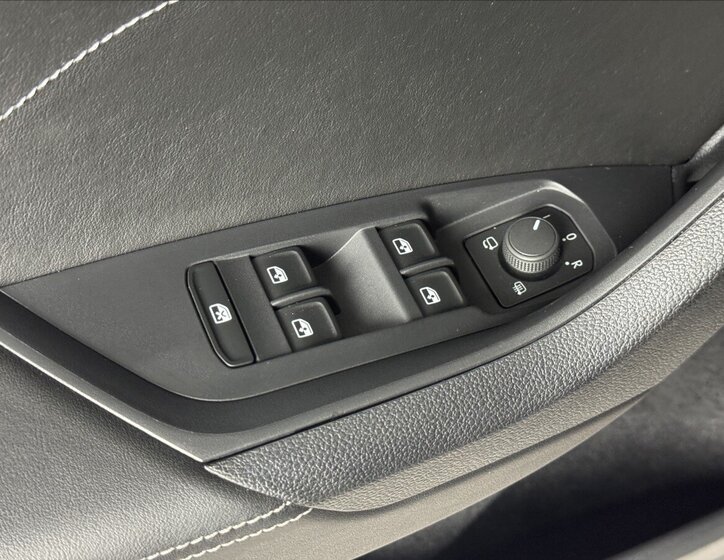 Škoda Kodiaq SUV / Terénní 1,5 l 110 kw