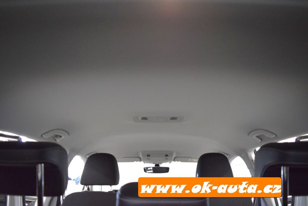 Volkswagen Golf Kombi 1,6 l 85 kw