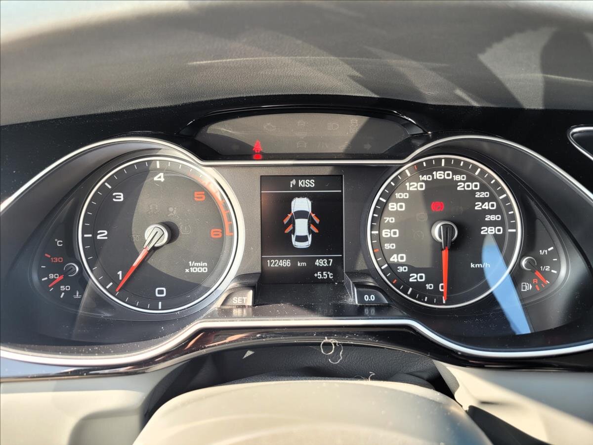 Audi A4 Sedan / Limuzína 2,0 l 110 kw