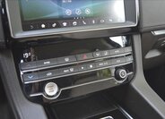 Jaguar F-Pace SUV / Terénní 2,0 l 177 kw