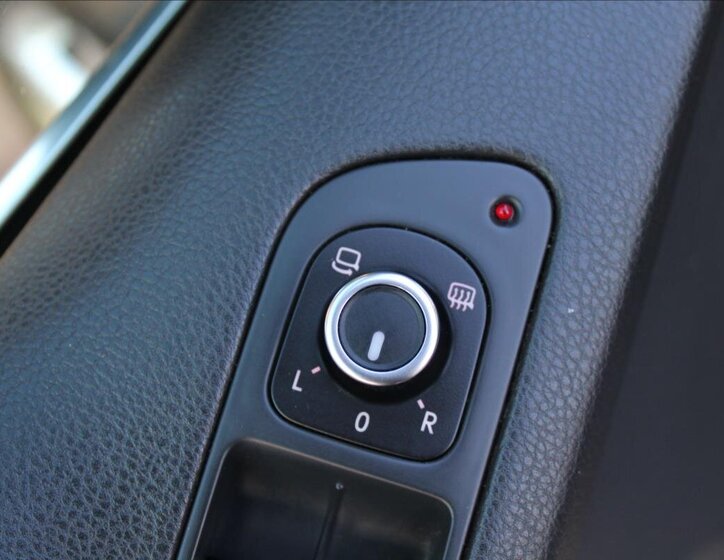 Volkswagen Tiguan SUV / Terénní 1,4 l 90 kw