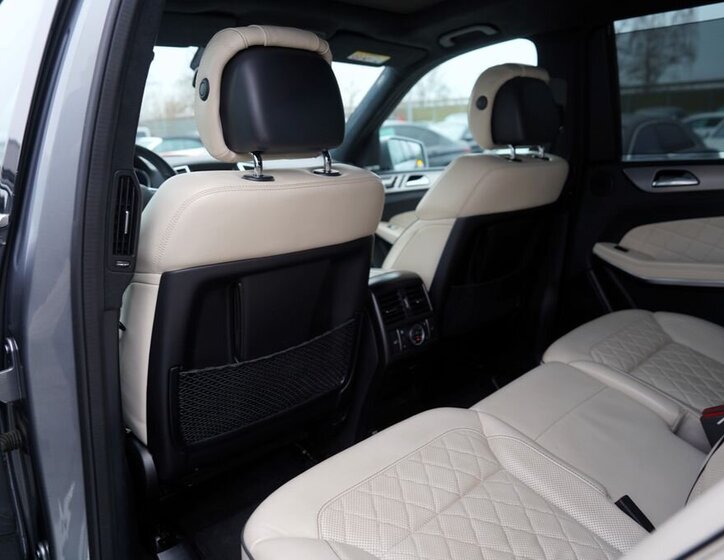 Mercedes-Benz GL SUV 3,0 l 190 kw