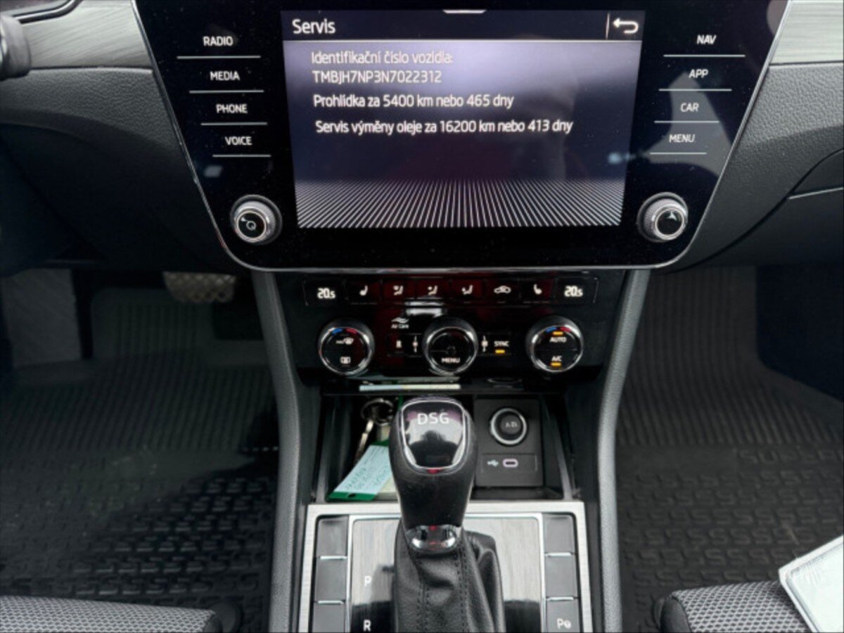 Škoda Superb Kombi 2,0 l 110 kw