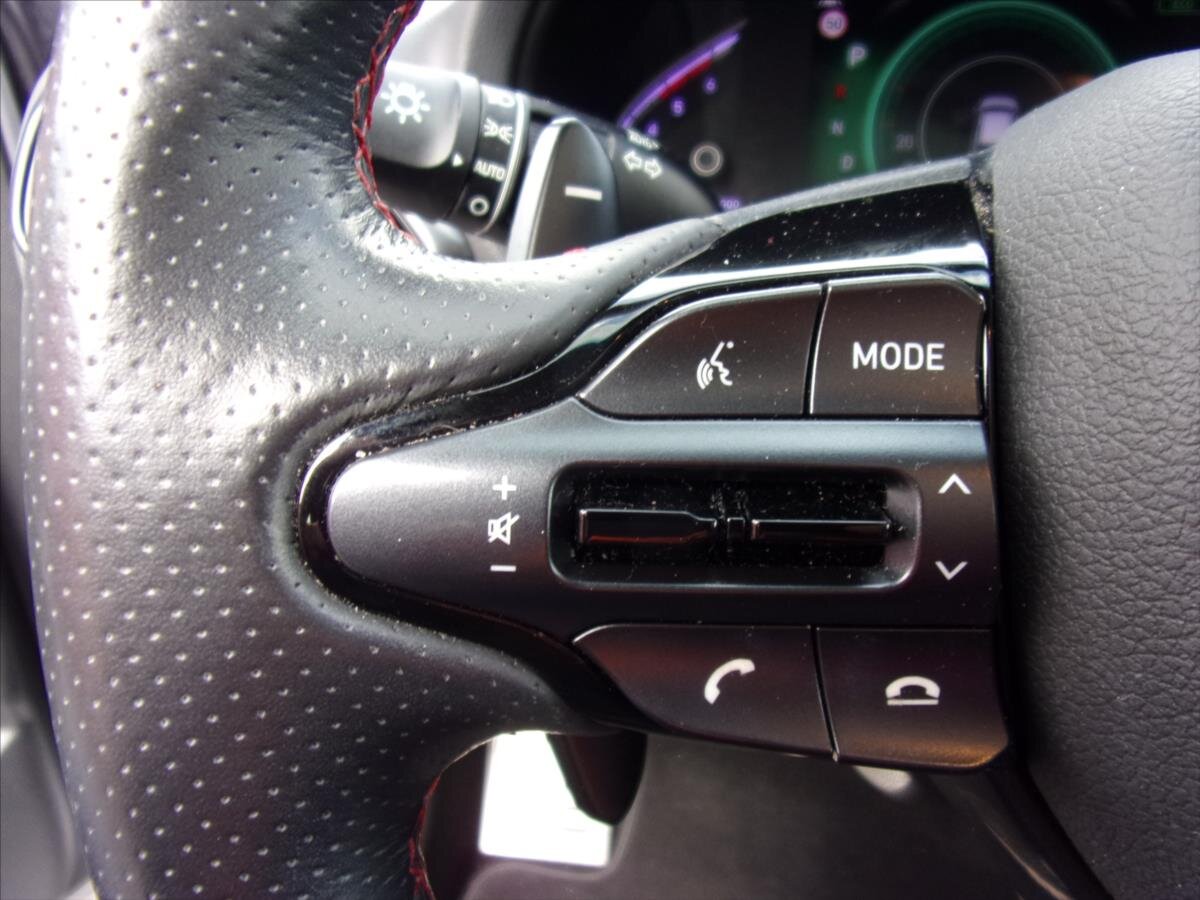 Hyundai i30 Hatchback 1,6 l 100 kw