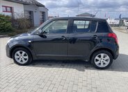 Suzuki Swift Hatchback 1,3 l 67 kw