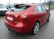 Mitsubishi Lancer Hatchback 2,0 l 217 kw