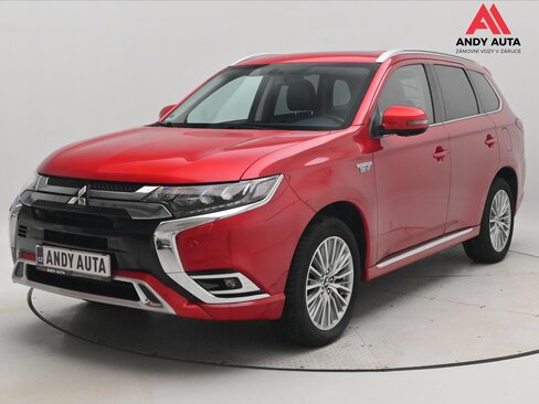 Mitsubishi Outlander SUV / Terénní 2,4 l 165 kw