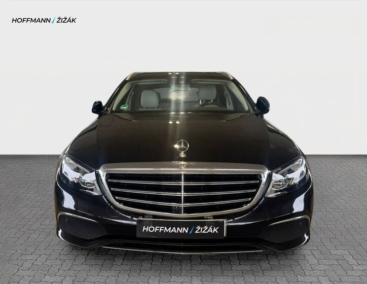 Mercedes-Benz Třídy E Kombi 2,0 l 143 kw